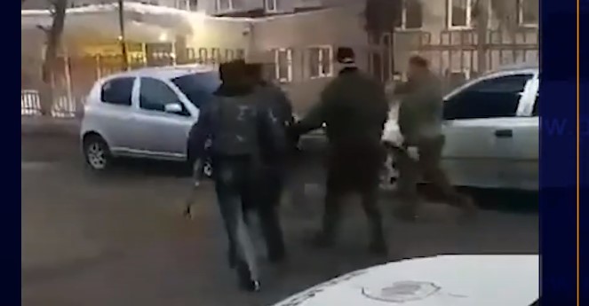 Քաջարան քաղաքում բանկոմատներից գողության փորձ կատարելու մեղադրանքով երկու անձ կալանավորվել է