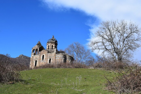 Կապանի Կավարտ գյուղի Սուրբ Խառալամպի հունական եկեղեցին