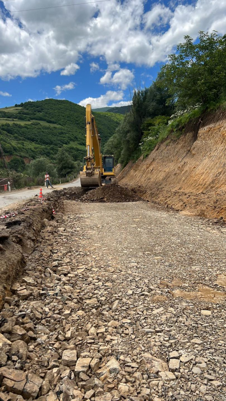 Տաթև-Աղվանի ավտոճանապարհին իրականացվում են նստվածքային հատվածների վերականգնման աշխատանքներ