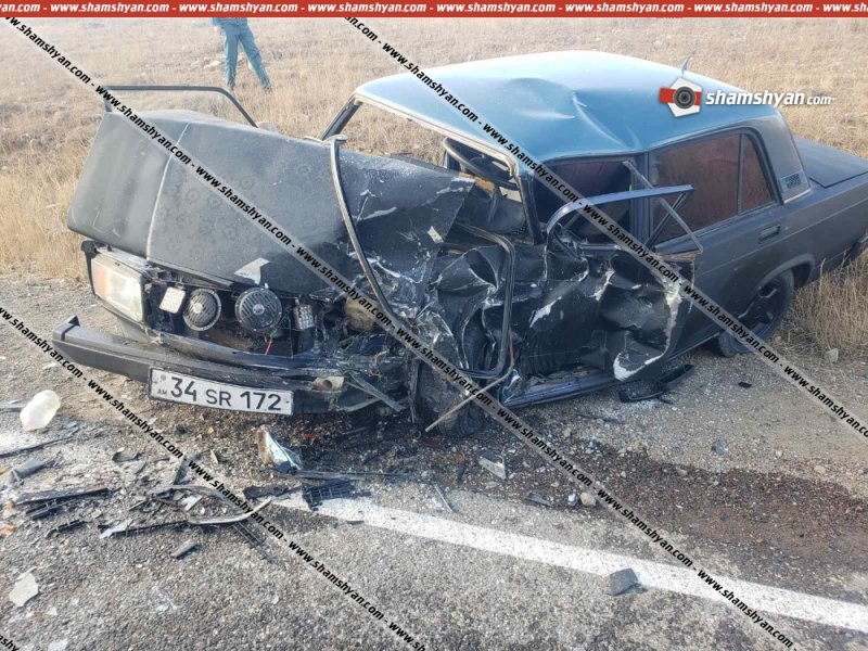 Խոշոր ավտովթար՝ Սյունիքի մարզում. բախվել են ՎԱԶ 2106-ն ու ՎԱԶ 2107-ը,. կա 7 վիրավոր
