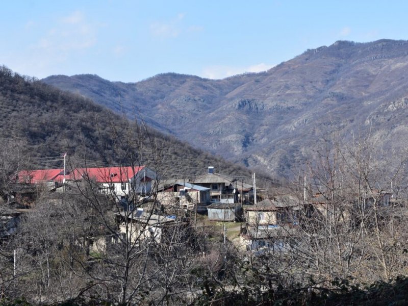 Ադրբեջանի ԶՈՒ-ն կրակ է բացել Սրաշենի ուղղությամբ տեղակայված Հայկական դիրքերի ուղղությամբ