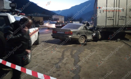 Ողբերգական ավտովթար Սյունիքի մարզում․ BMW-ն մխրճվել է KamAZ-ի հետնամասի մեջ․ կա 1 զոհ 1 վիրավոր․ ՖՈՏՈՌԵՊՈՐՏԱԺ