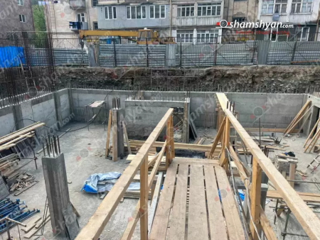 Արտակարգ դեպք Կապանում․ կառուցվող շենքի բակից «ԴԵԴԱԼ» ՍՊԸ-ի 3 աշխատակիցներ այրվածքներով տեղափոխվել են հիվանդանոց. ՖՈՏՈՌԵՊՈՐՏԱԺ