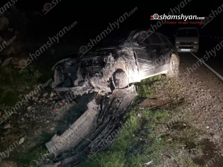 Սյունիքի մարզում․ 31-ամյա վարորդը Audi Q7-ով բախվել է հողաթմբին. ամուսիններն ու նրանց մանկահասակ երեխաները տեղափոխվել են հիվանդանոց․ ՖՈՏՈՌԵՊՈՐՏԱԺ