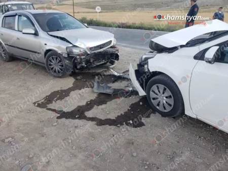 Ոստիկանական հատուկ օպերացիա Սյունիքի մարզում․ կասկածյալները եղել են Mercedes-ով և Opel-ով. Opel-ն էլ հարվածել է Սիսիանի ոստիկանապետի ծառայողական Toyota-ին․ կա վիրավոր․ՖՈՏՈՌԵՊՈՐՏԱԺ