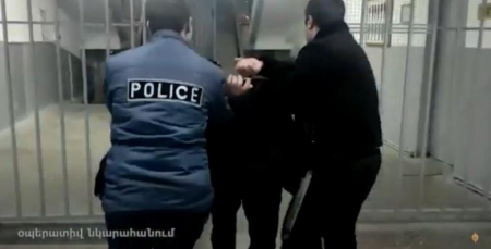 Ձերբակալվել են Գորիսի ոստիկանապետն ու Կապանի ծառայության գծով փոխոստիկանապետը